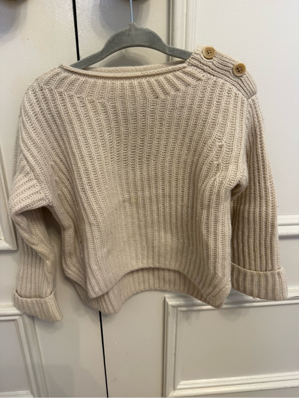Women's Cream Cashmere Button-Shoulder Ribbed Sweater